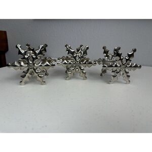 Set of 3 Metal Snowflake Joy to The‎ World Silver Piller Candle Holders